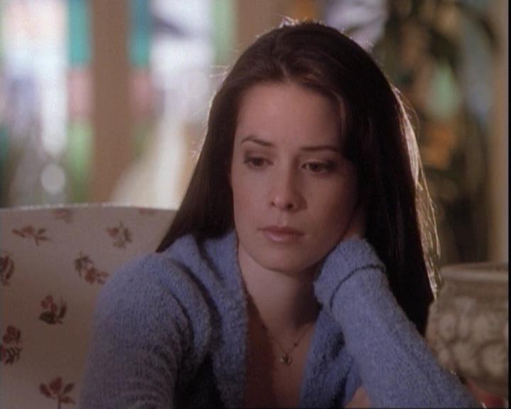 Charmed-Online-dot-net_109TheWitchIsBack1167.jpg