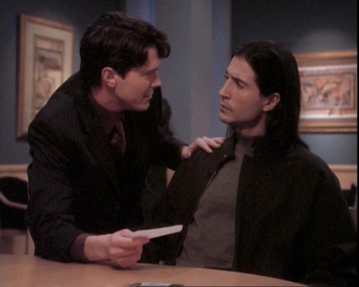 Charmed-Online-dot-net_109TheWitchIsBack1418.jpg