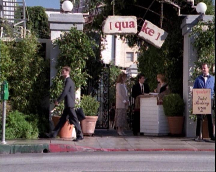 Charmed-Online-dot-net_109TheWitchIsBack1535.jpg