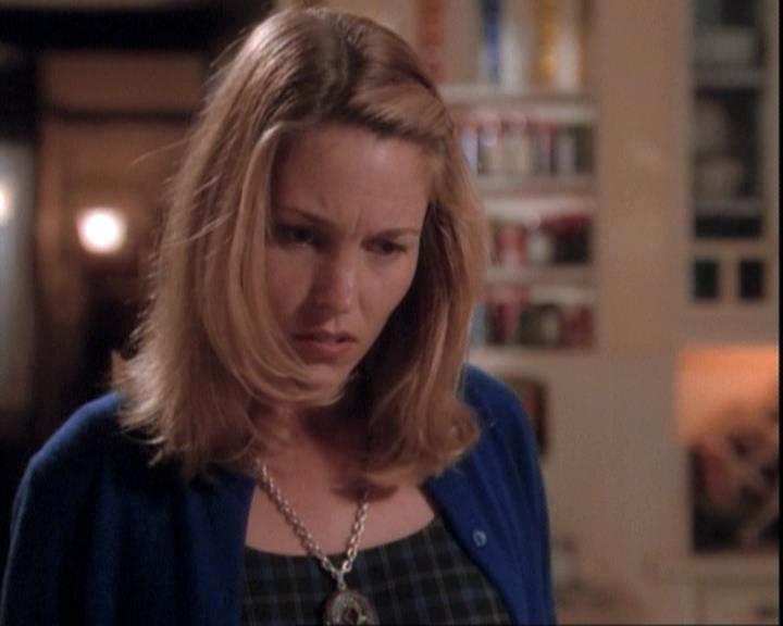 Charmed-Online-dot-net_109TheWitchIsBack1621.jpg