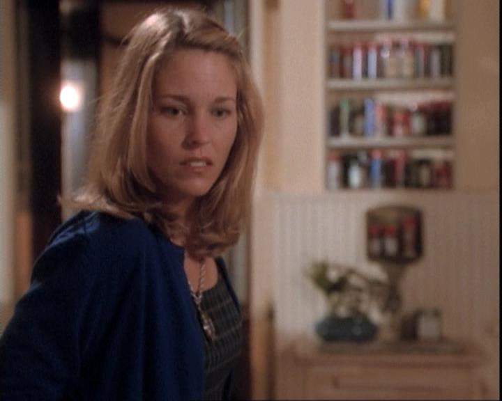 Charmed-Online-dot-net_109TheWitchIsBack1630.jpg