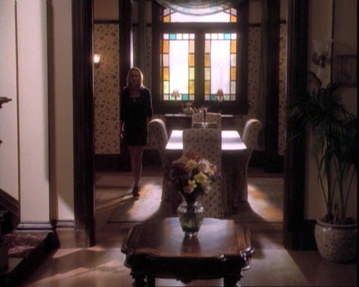 Charmed-Online-dot-net_109TheWitchIsBack1668.jpg
