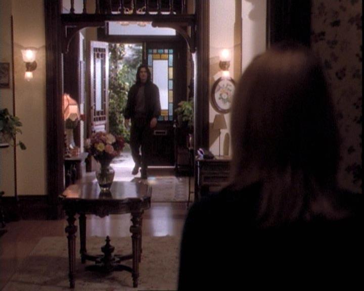 Charmed-Online-dot-net_109TheWitchIsBack1669.jpg