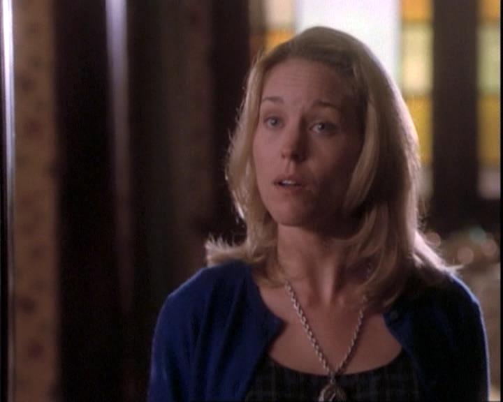 Charmed-Online-dot-net_109TheWitchIsBack1677.jpg