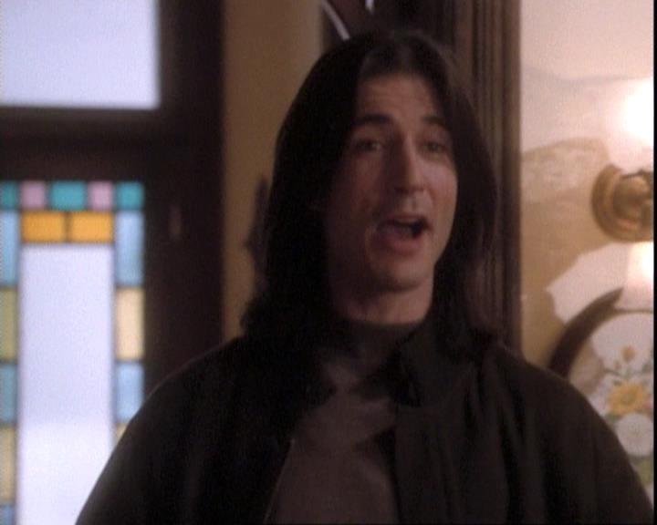 Charmed-Online-dot-net_109TheWitchIsBack1678.jpg