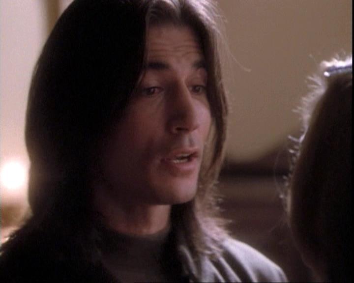 Charmed-Online-dot-net_109TheWitchIsBack1698.jpg