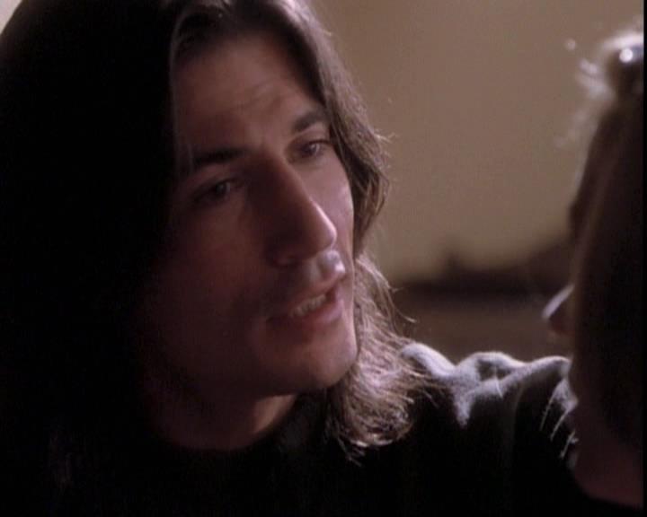 Charmed-Online-dot-net_109TheWitchIsBack1715.jpg