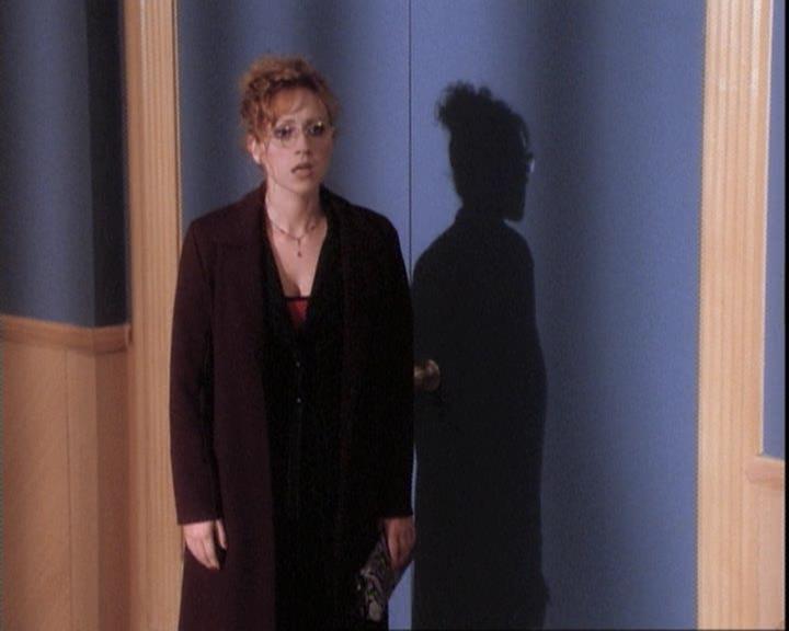 Charmed-Online-dot-net_109TheWitchIsBack1781.jpg