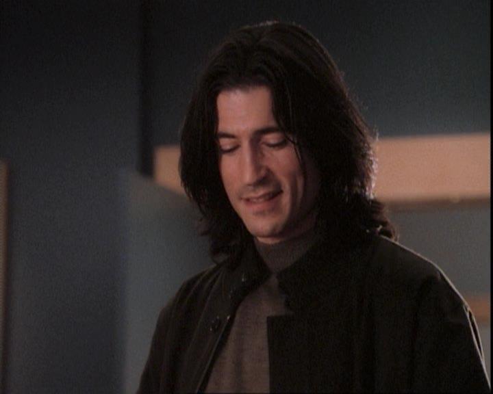 Charmed-Online-dot-net_109TheWitchIsBack1939.jpg Charmed-Online-dot-net_109TheWitchIsBack1939.jpg