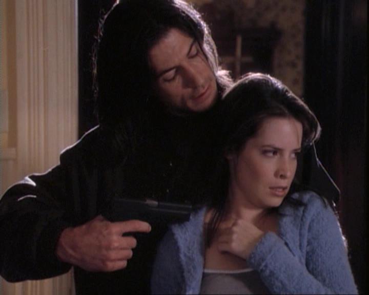 Charmed-Online-dot-net_109TheWitchIsBack2047.jpg Charmed-Online-dot-net_109TheWitchIsBack2047.jpg