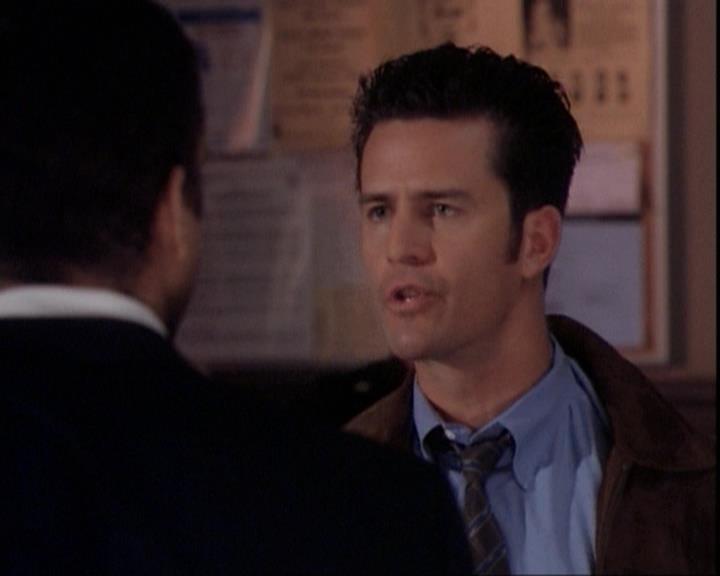 Charmed-Online-dot-net_109TheWitchIsBack2150.jpg