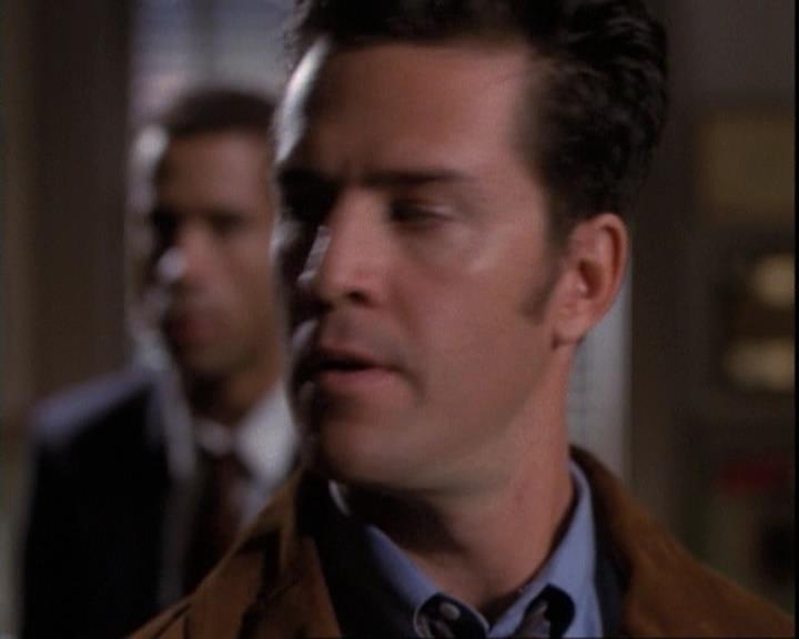 Charmed-Online-dot-net_109TheWitchIsBack2167.jpg