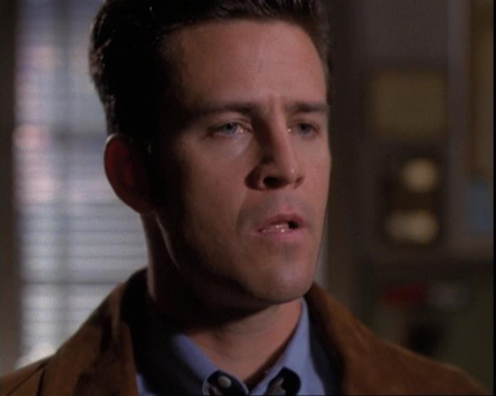 Charmed-Online-dot-net_109TheWitchIsBack2172.jpg
