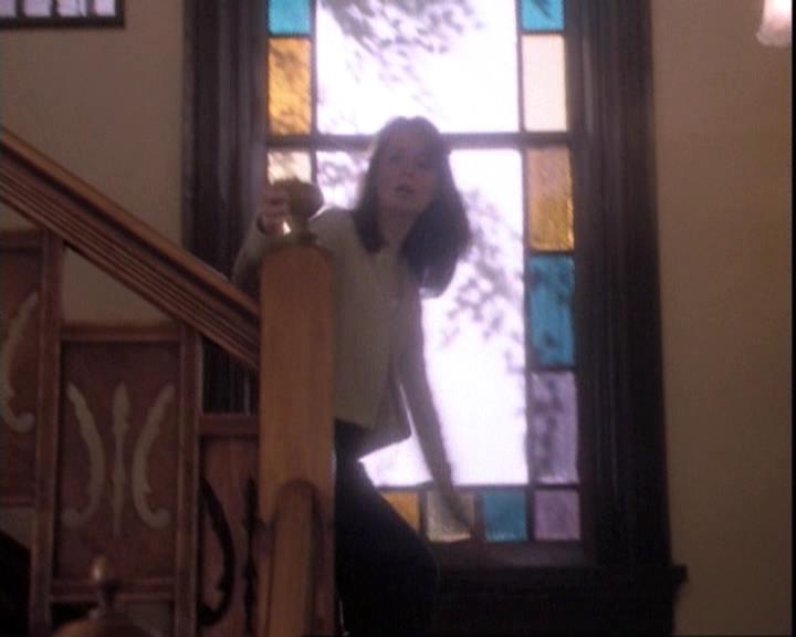 Charmed-Online-dot-net_109TheWitchIsBack2176.jpg