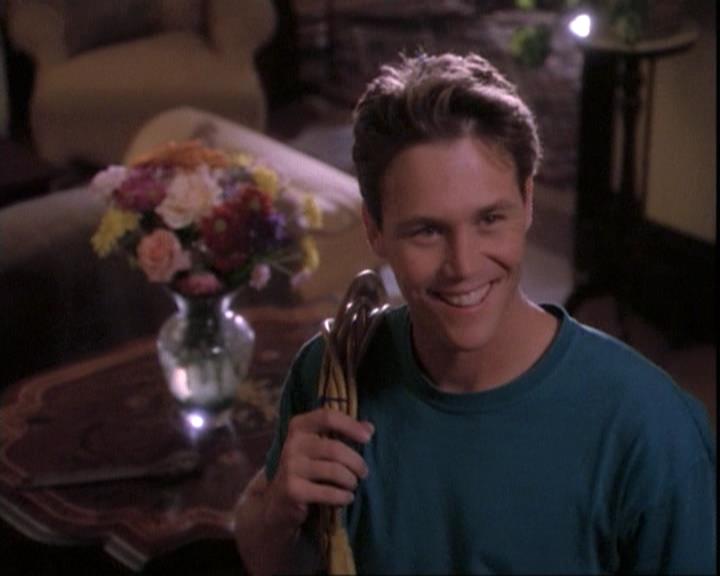 Charmed-Online-dot-net_109TheWitchIsBack2193.jpg