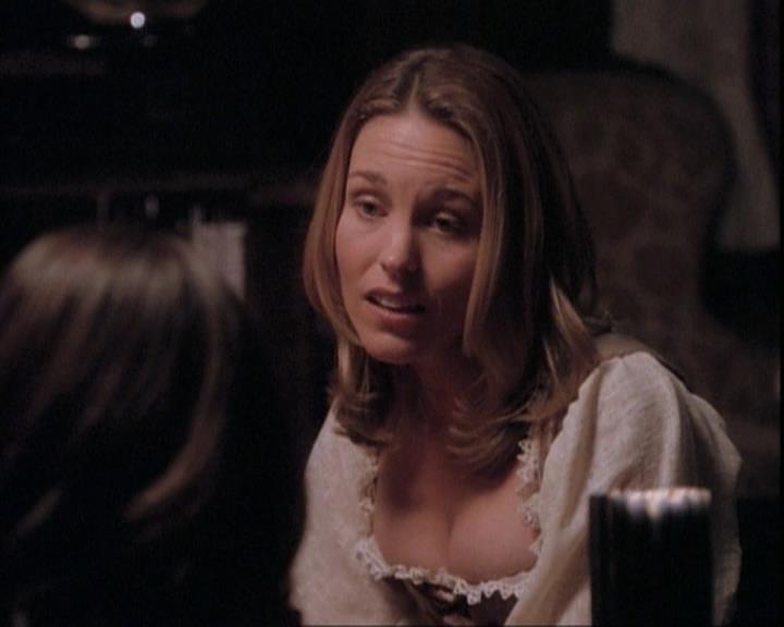 Charmed-Online-dot-net_109TheWitchIsBack2230.jpg