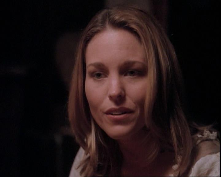 Charmed-Online-dot-net_109TheWitchIsBack2260.jpg