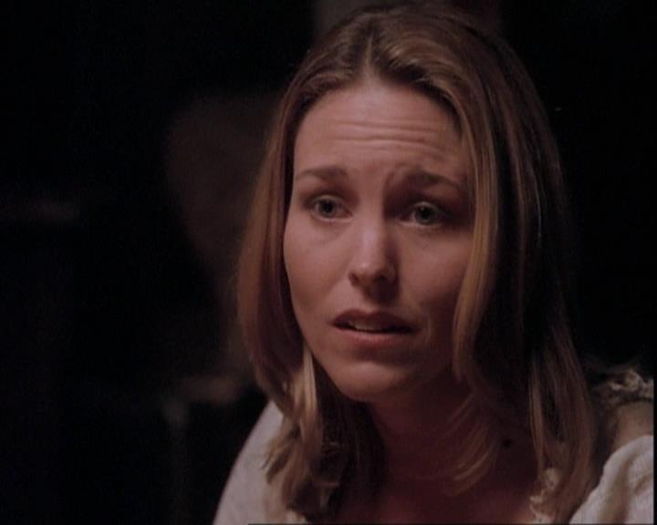 Charmed-Online-dot-net_109TheWitchIsBack2266.jpg