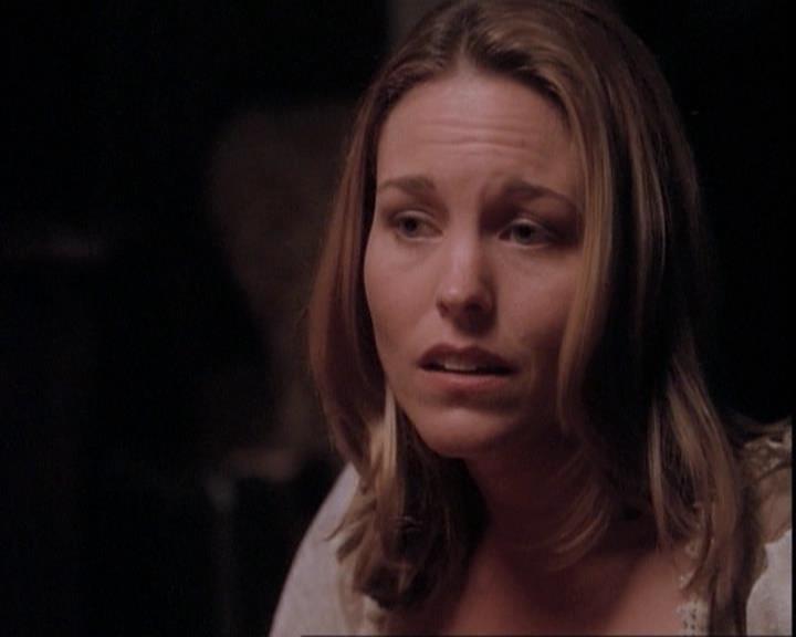 Charmed-Online-dot-net_109TheWitchIsBack2270.jpg