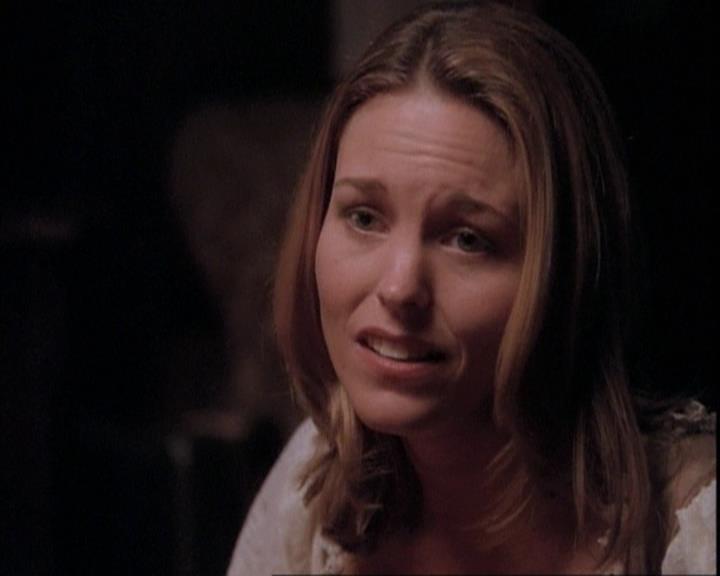 Charmed-Online-dot-net_109TheWitchIsBack2272.jpg