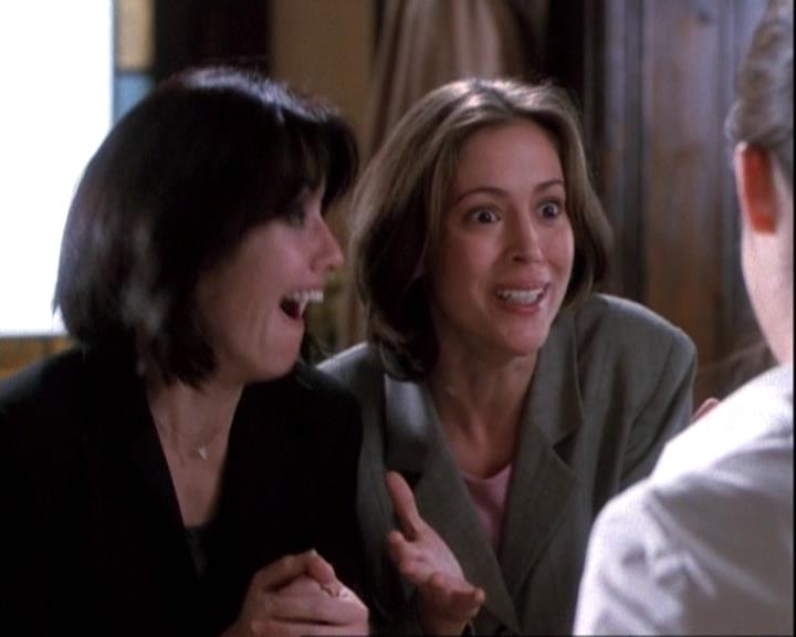 Charmed-Online-dot-net_110WiccaEnvy0365.jpg