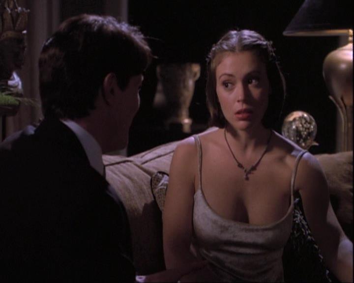Charmed-Online-dot-net_110WiccaEnvy1237.jpg