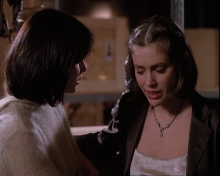 Charmed-Online-dot-net_110WiccaEnvy1474.jpg