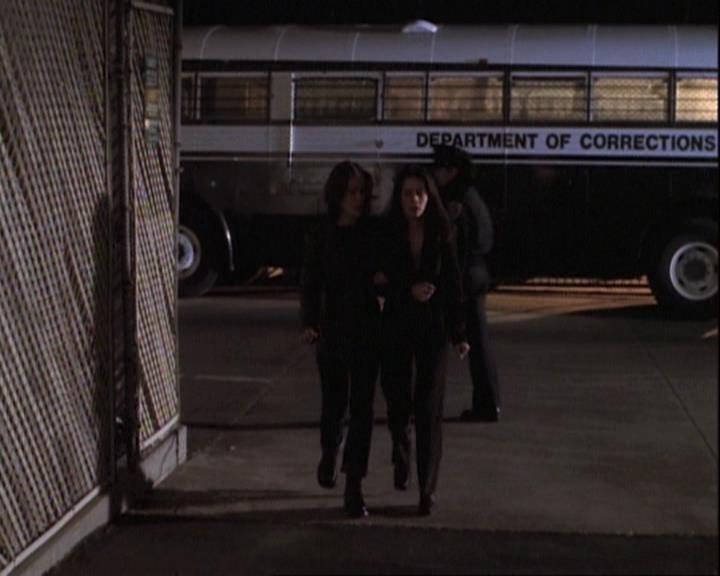 Charmed-Online-dot-net_110WiccaEnvy1717.jpg
