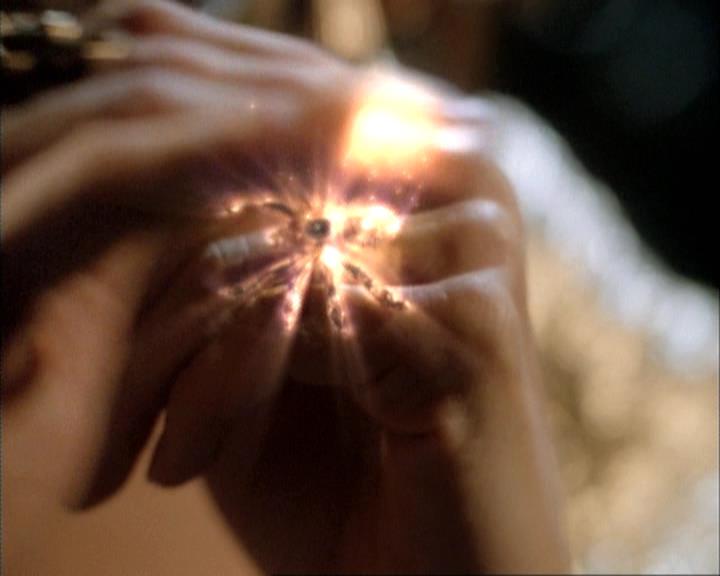 Charmed-Online-dot-net_111FeatsOfClay0104.jpg