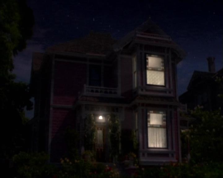 Charmed-Online-dot-net_111FeatsOfClay0126.jpg