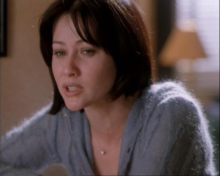 Charmed-Online-dot-net_111FeatsOfClay0314.jpg