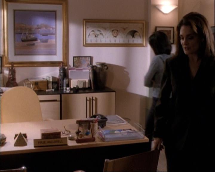 Charmed-Online-dot-net_111FeatsOfClay0576.jpg