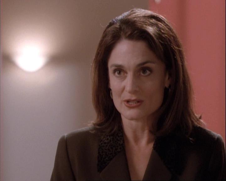 Charmed-Online-dot-net_111FeatsOfClay0587.jpg Charmed-Online-dot-net_111FeatsOfClay0587.jpg