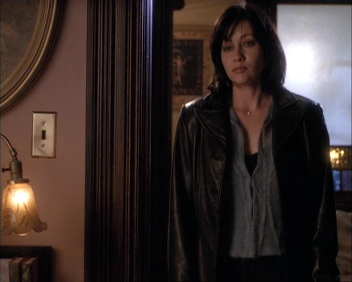 Charmed-Online-dot-net_111FeatsOfClay0973.jpg Charmed-Online-dot-net_111FeatsOfClay0973.jpg