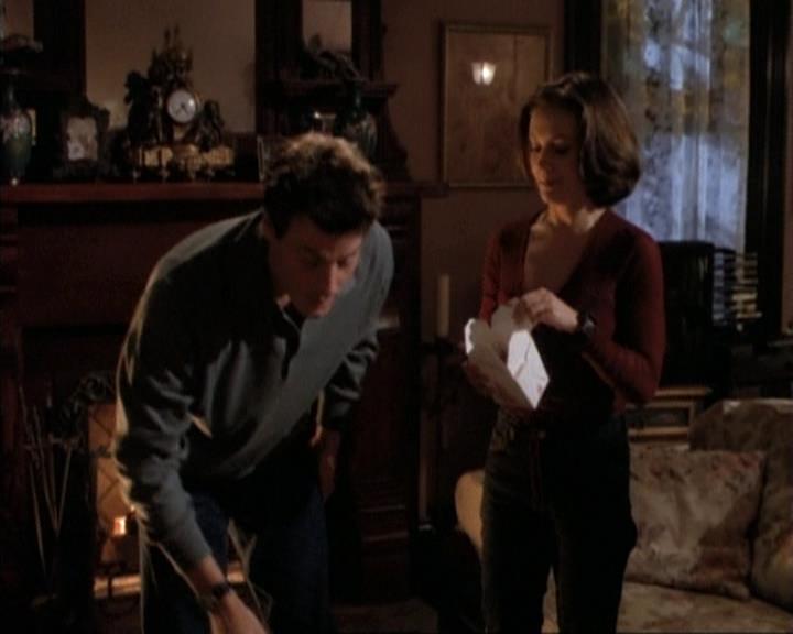 Charmed-Online-dot-net_111FeatsOfClay0977.jpg Charmed-Online-dot-net_111FeatsOfClay0977.jpg