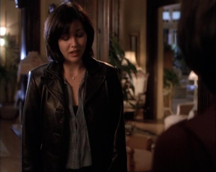 Charmed-Online-dot-net_111FeatsOfClay1025.jpg