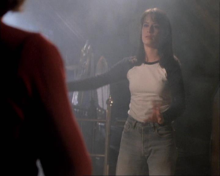 Charmed-Online-dot-net_111FeatsOfClay1051.jpg