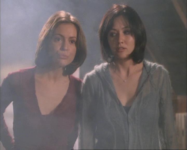 Charmed-Online-dot-net_111FeatsOfClay1056.jpg