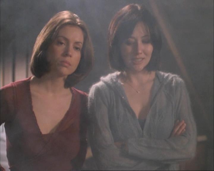 Charmed-Online-dot-net_111FeatsOfClay1071.jpg