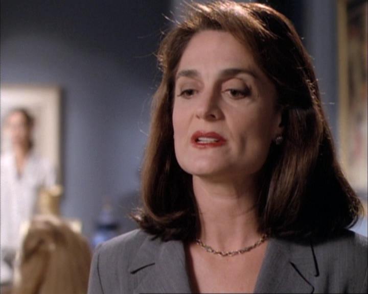 Charmed-Online-dot-net_111FeatsOfClay1115.jpg