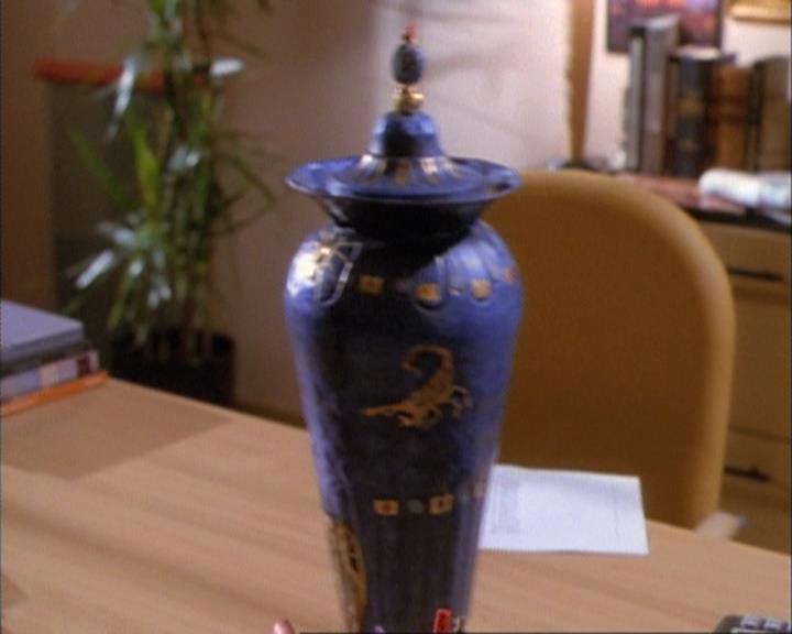 Charmed-Online-dot-net_111FeatsOfClay1186.jpg Charmed-Online-dot-net_111FeatsOfClay1186.jpg