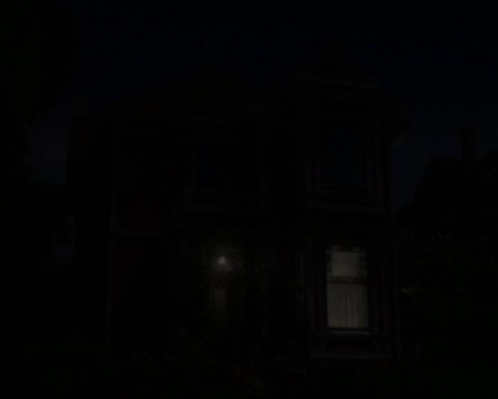 Charmed-Online-dot-net_111FeatsOfClay1528.jpg