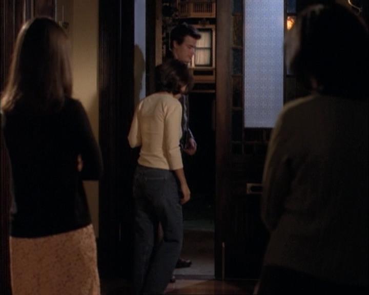Charmed-Online-dot-net_111FeatsOfClay1539.jpg
