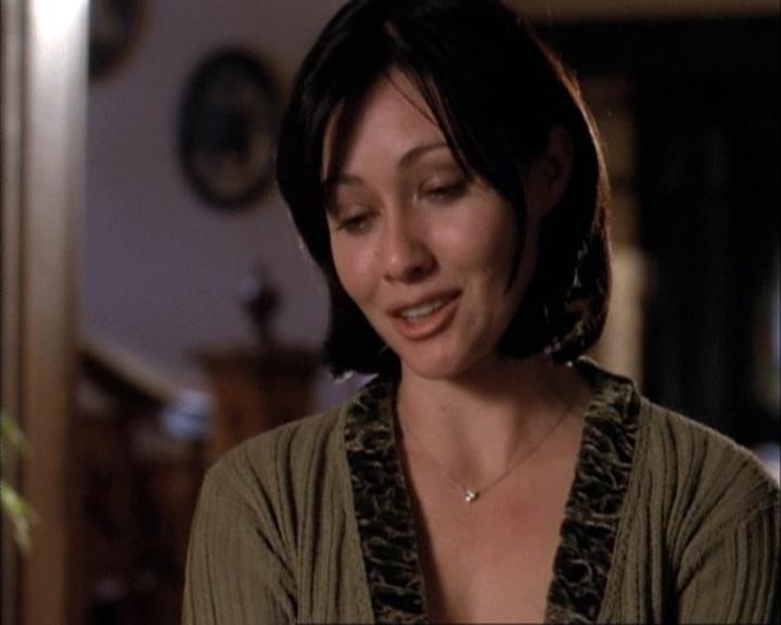 Charmed-Online-dot-net_111FeatsOfClay1567.jpg