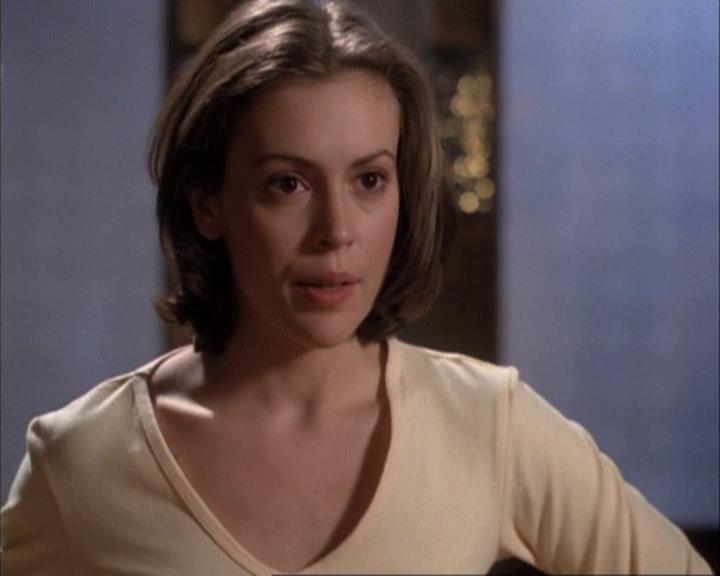 Charmed-Online-dot-net_111FeatsOfClay1609.jpg