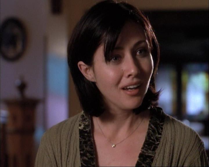 Charmed-Online-dot-net_111FeatsOfClay1630.jpg