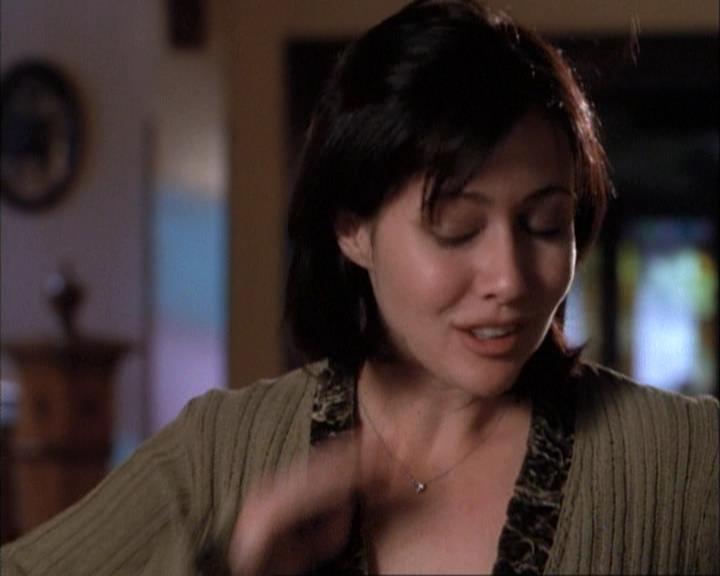 Charmed-Online-dot-net_111FeatsOfClay1632.jpg