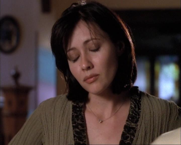 Charmed-Online-dot-net_111FeatsOfClay1646.jpg
