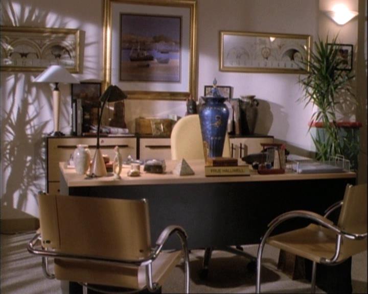 Charmed-Online-dot-net_111FeatsOfClay1707.jpg