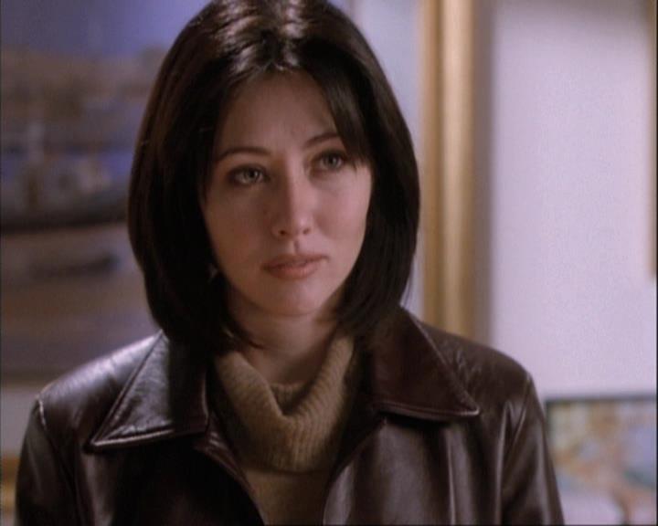 Charmed-Online-dot-net_111FeatsOfClay1798.jpg